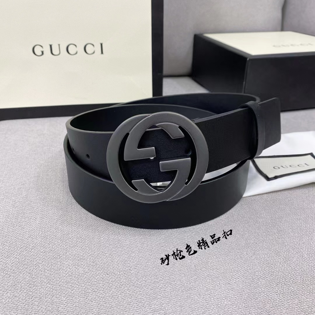 詳細な写真と価格については私に連絡してください。