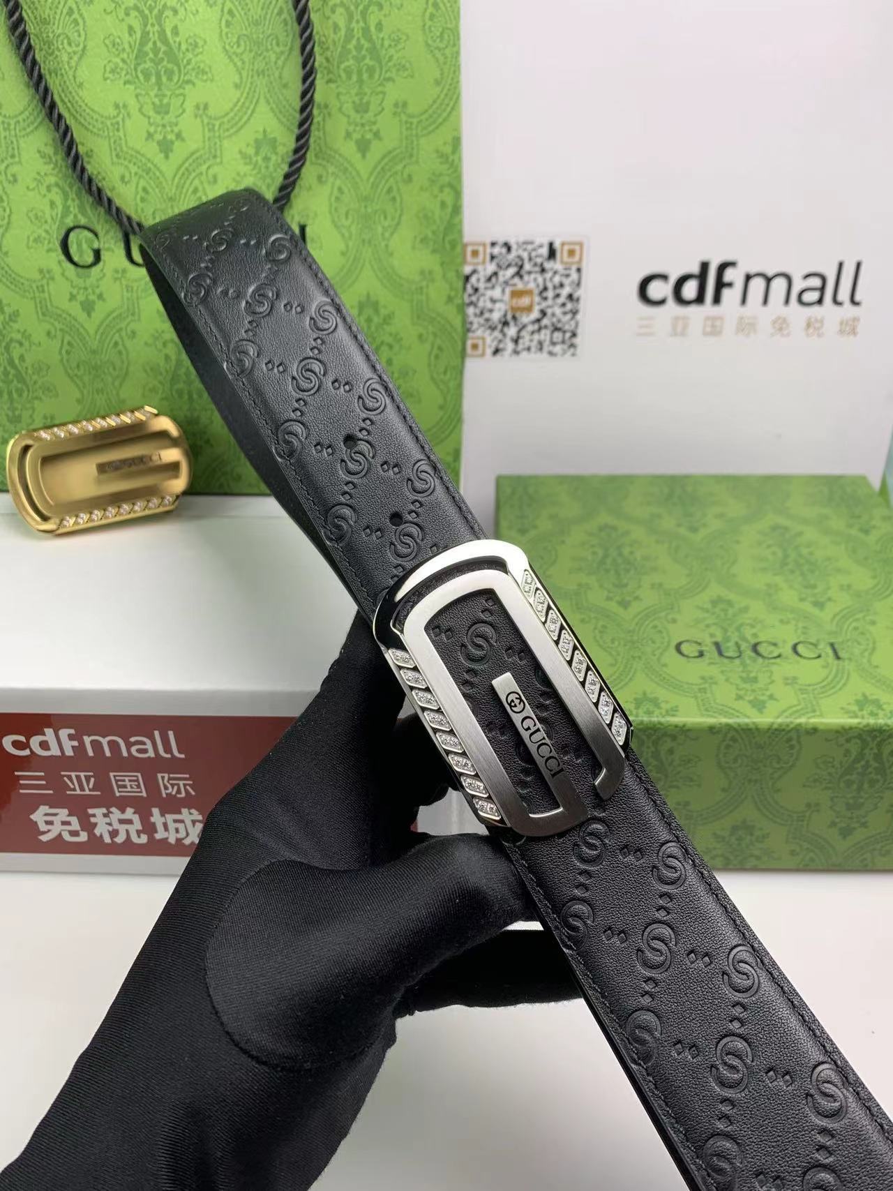 詳細な写真と価格については私に連絡してください。