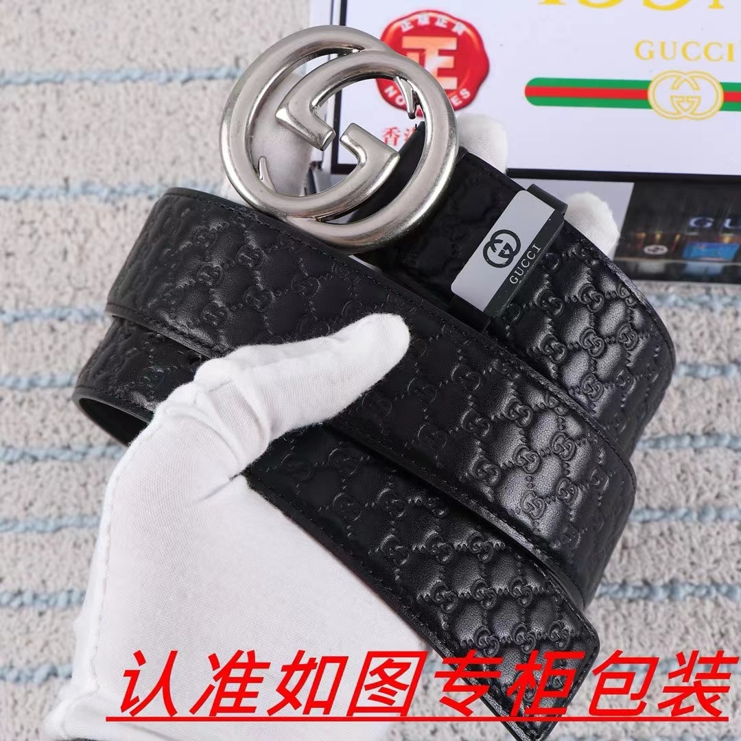 詳細な写真と価格については私に連絡してください。