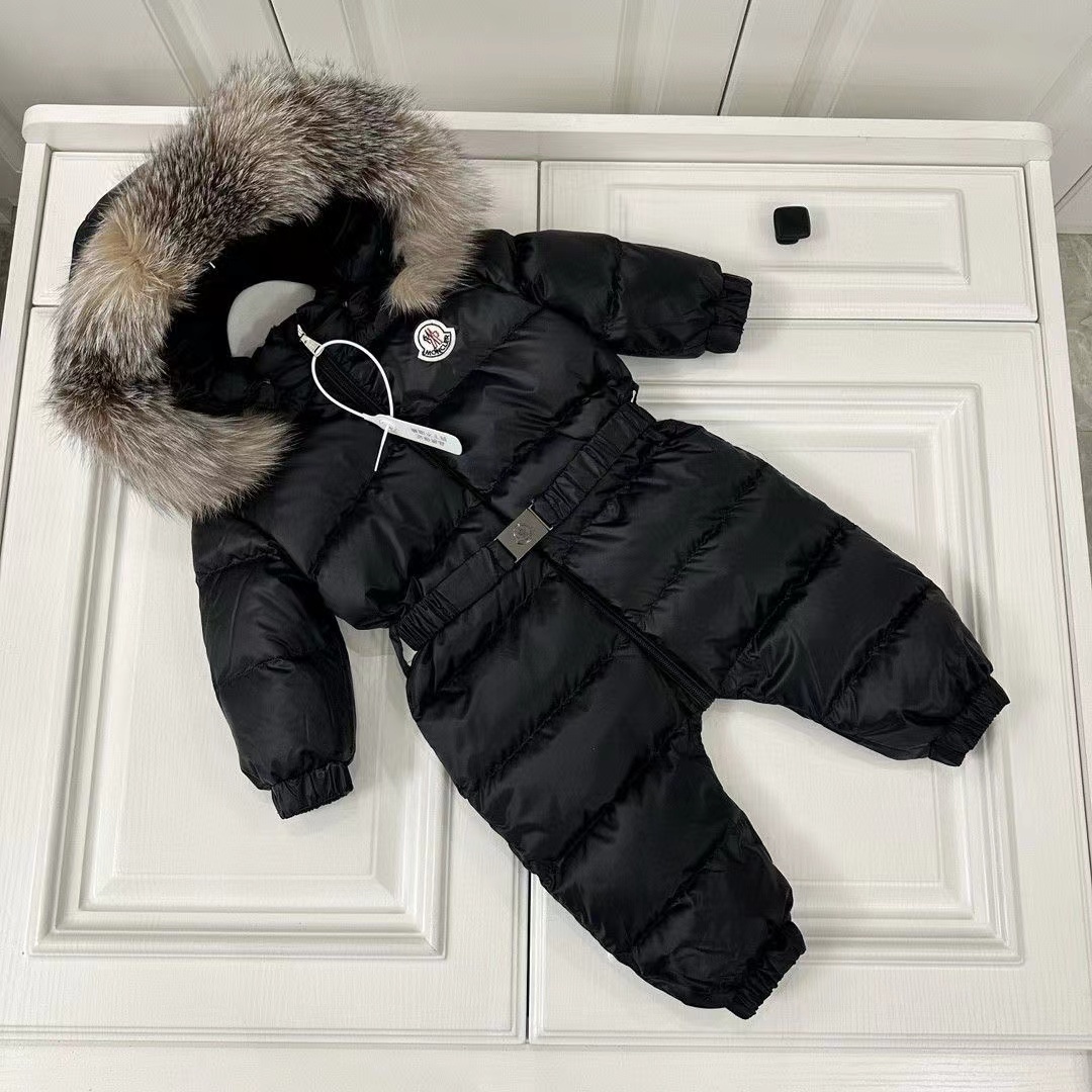 詳細な写真と価格については私に連絡してください。