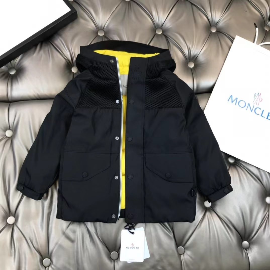 詳細な写真と価格については私に連絡してください。