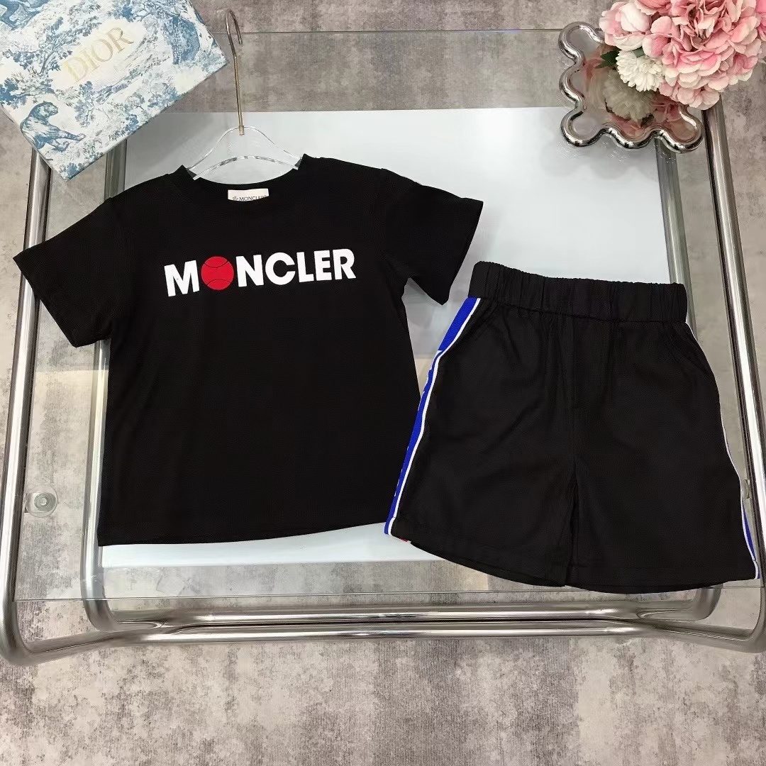 Moncler子供