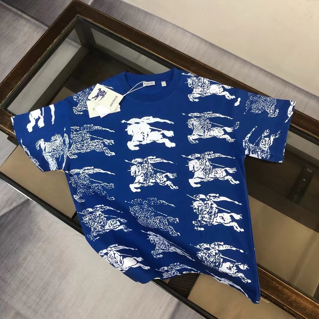 詳細な写真と価格については私に連絡してください