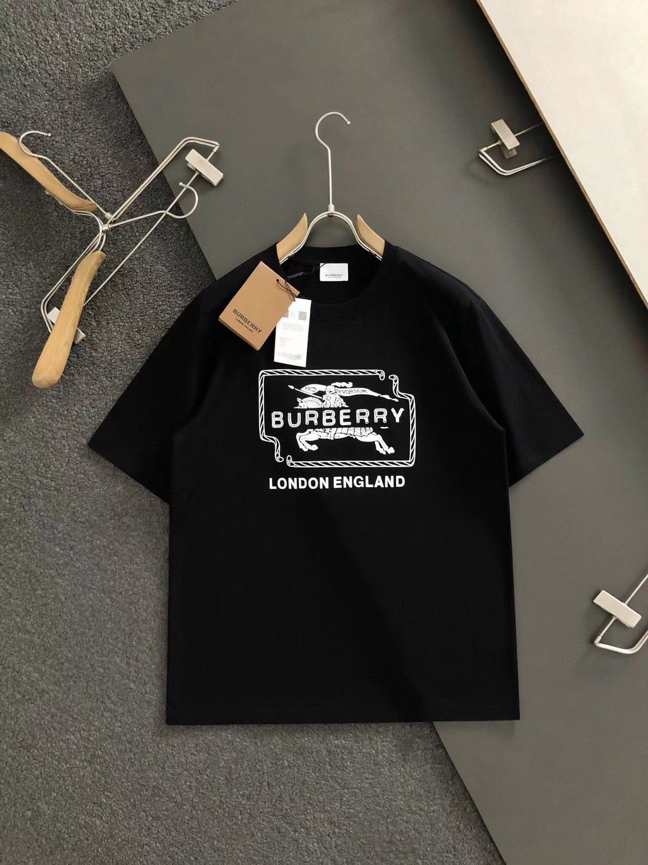 詳細な写真と価格については私に連絡してください