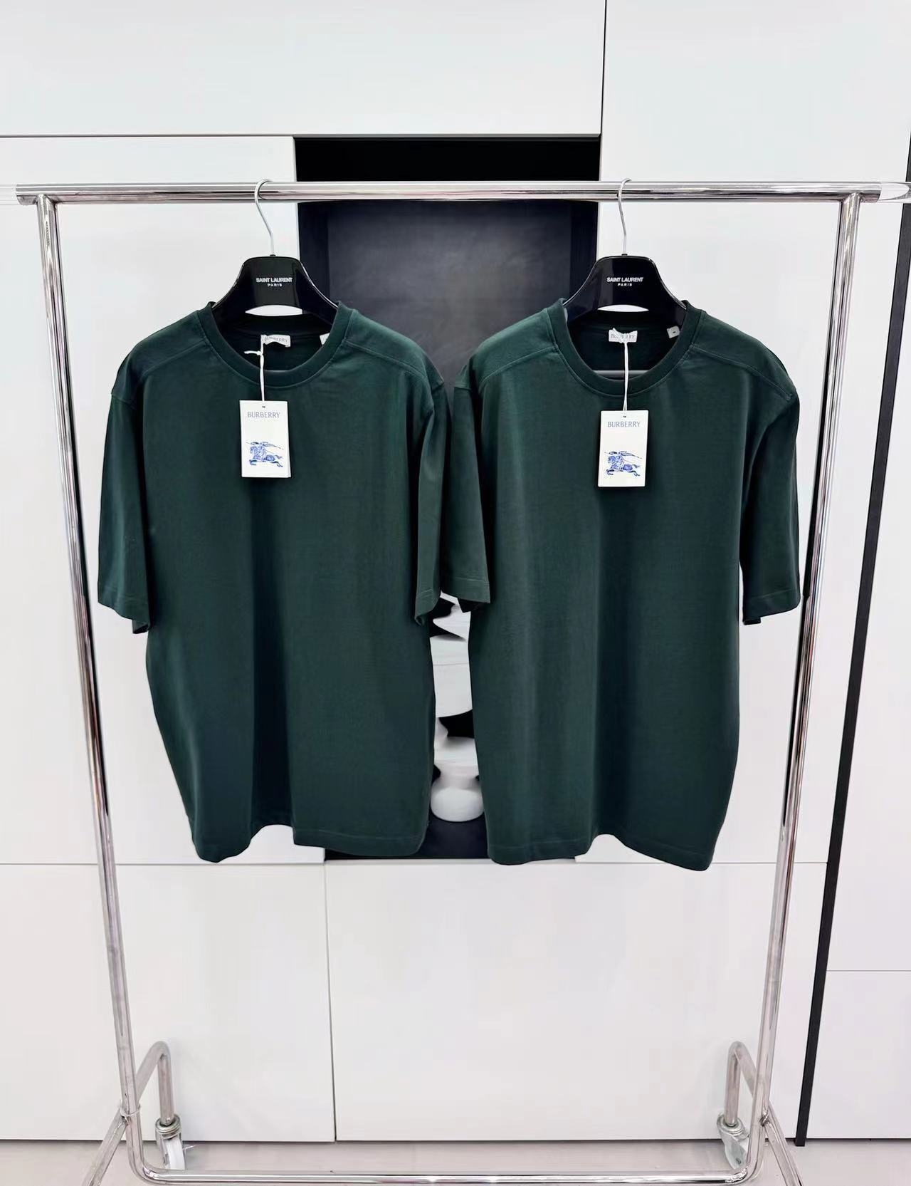 詳細な写真と価格については私に連絡してください