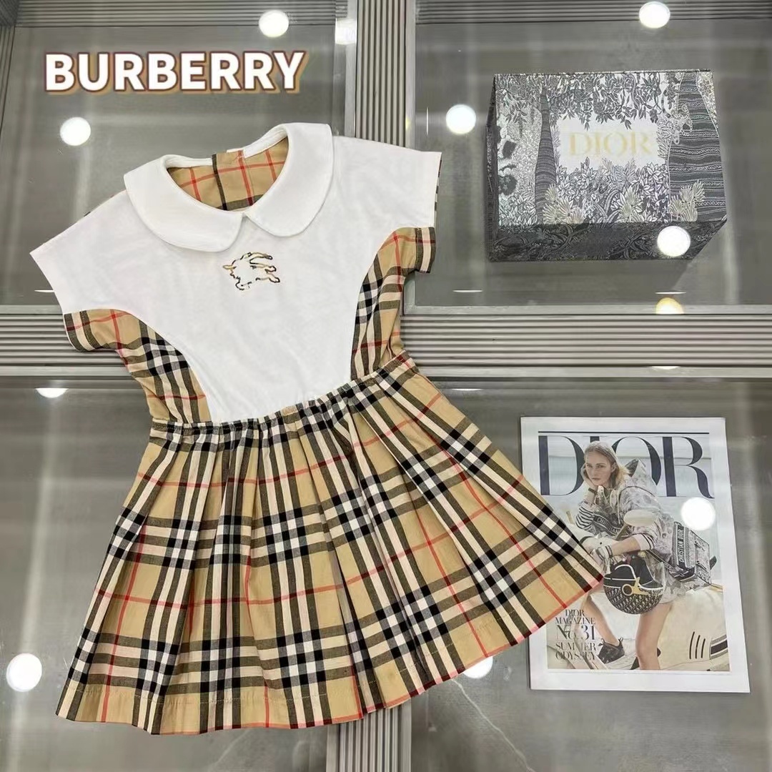 詳細な写真と価格については私に連絡してください。