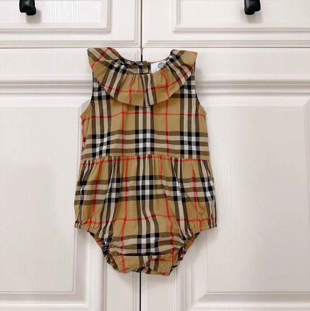 詳細な写真と価格については私に連絡してください。