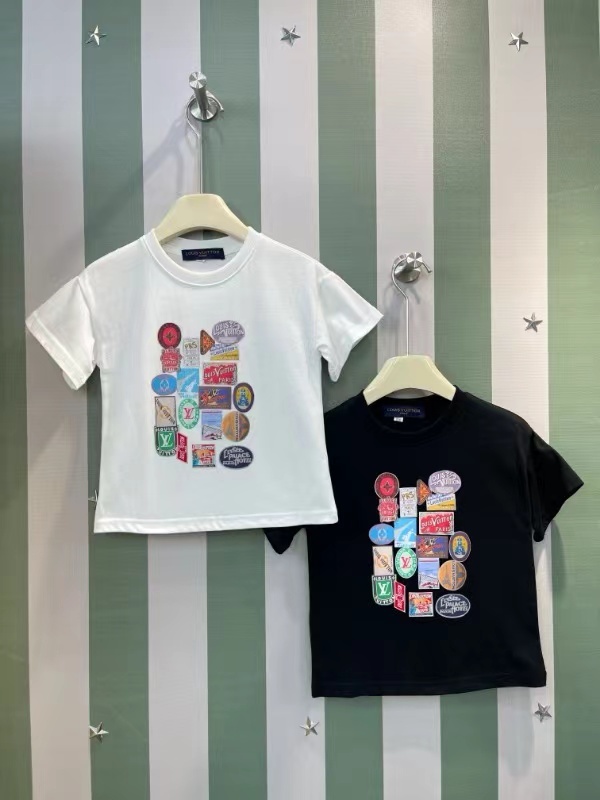 詳細な写真と価格については私に連絡してください