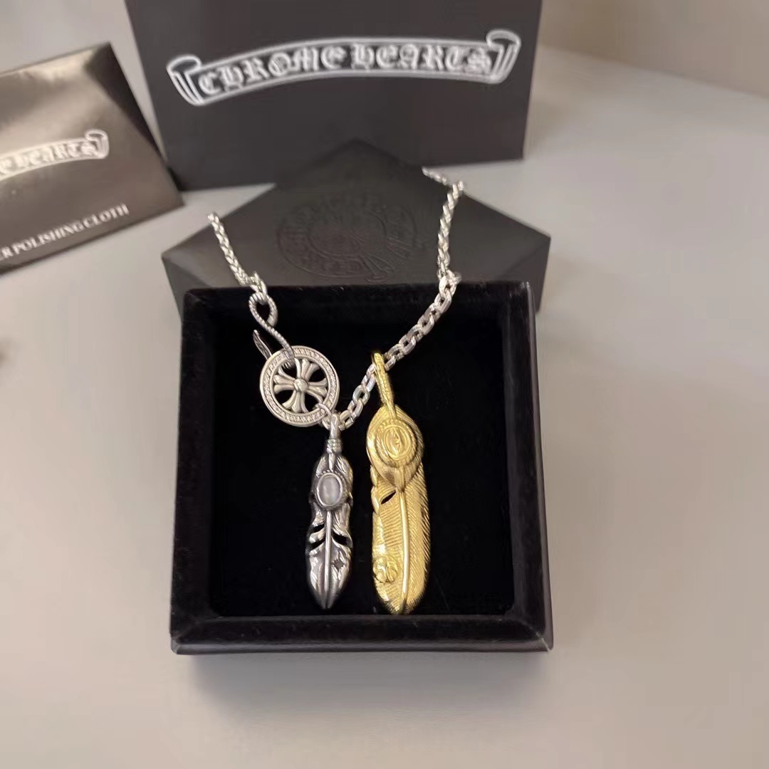 詳細な写真と価格については私に連絡してください。