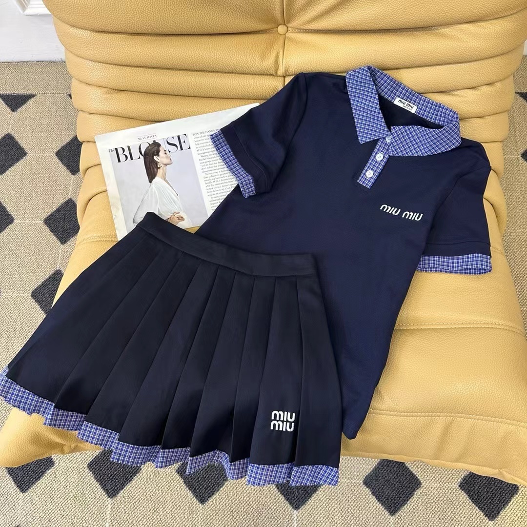 詳細な写真と価格については私に連絡してください。