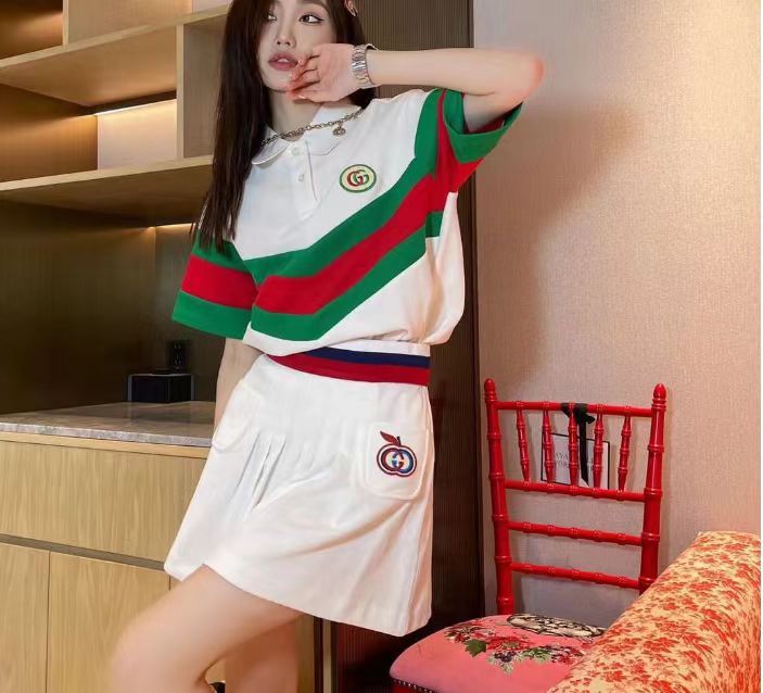 詳細な写真と価格については私に連絡してください。