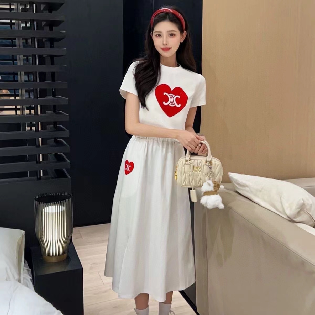 詳細な写真と価格については私に連絡してください。