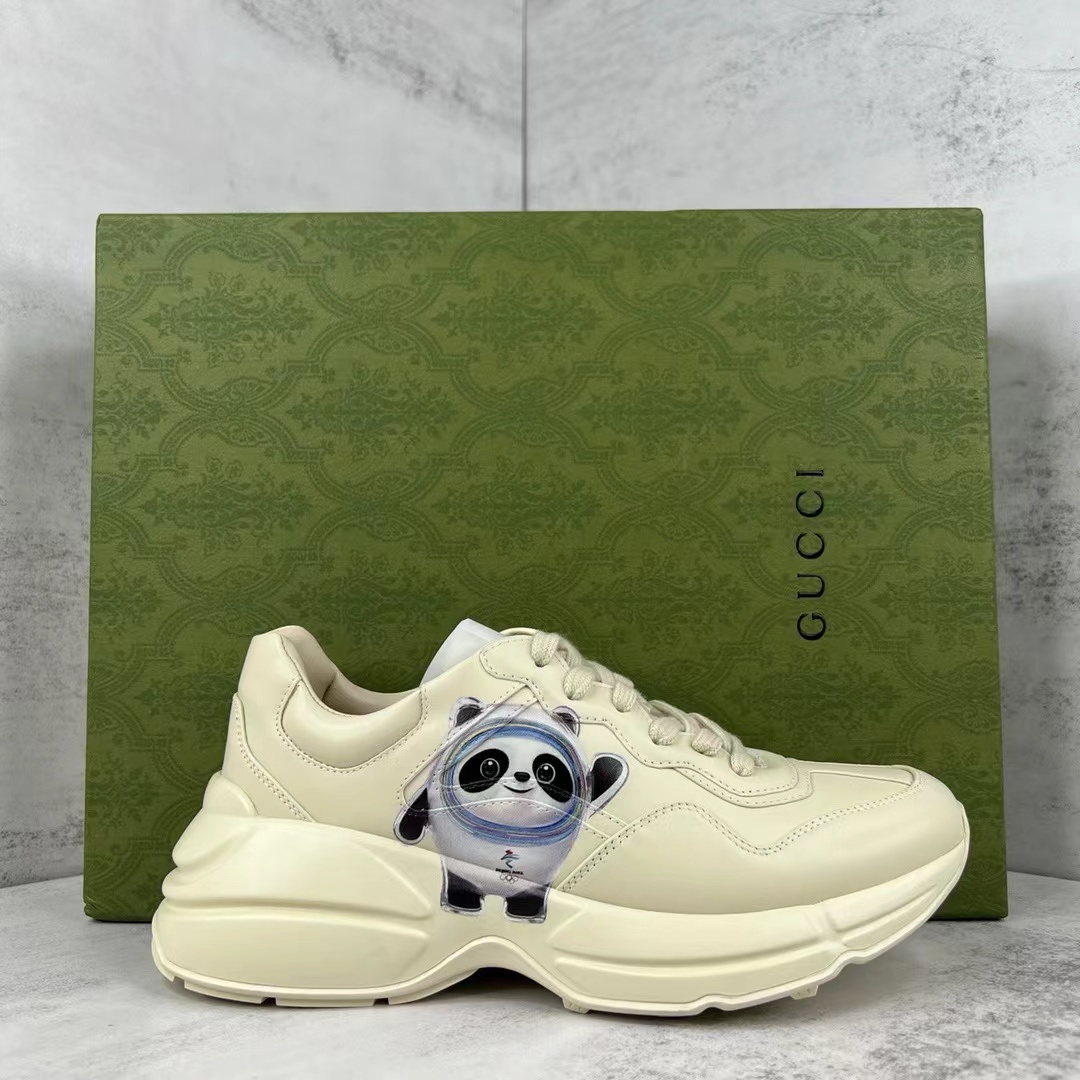 詳細な写真と価格については私に連絡してください。