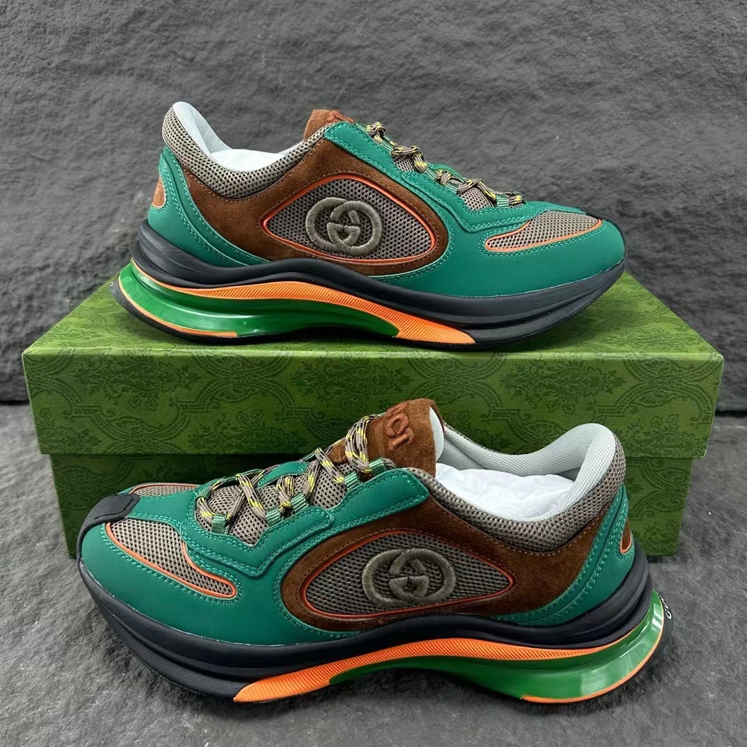 詳細な写真と価格については私に連絡してください。