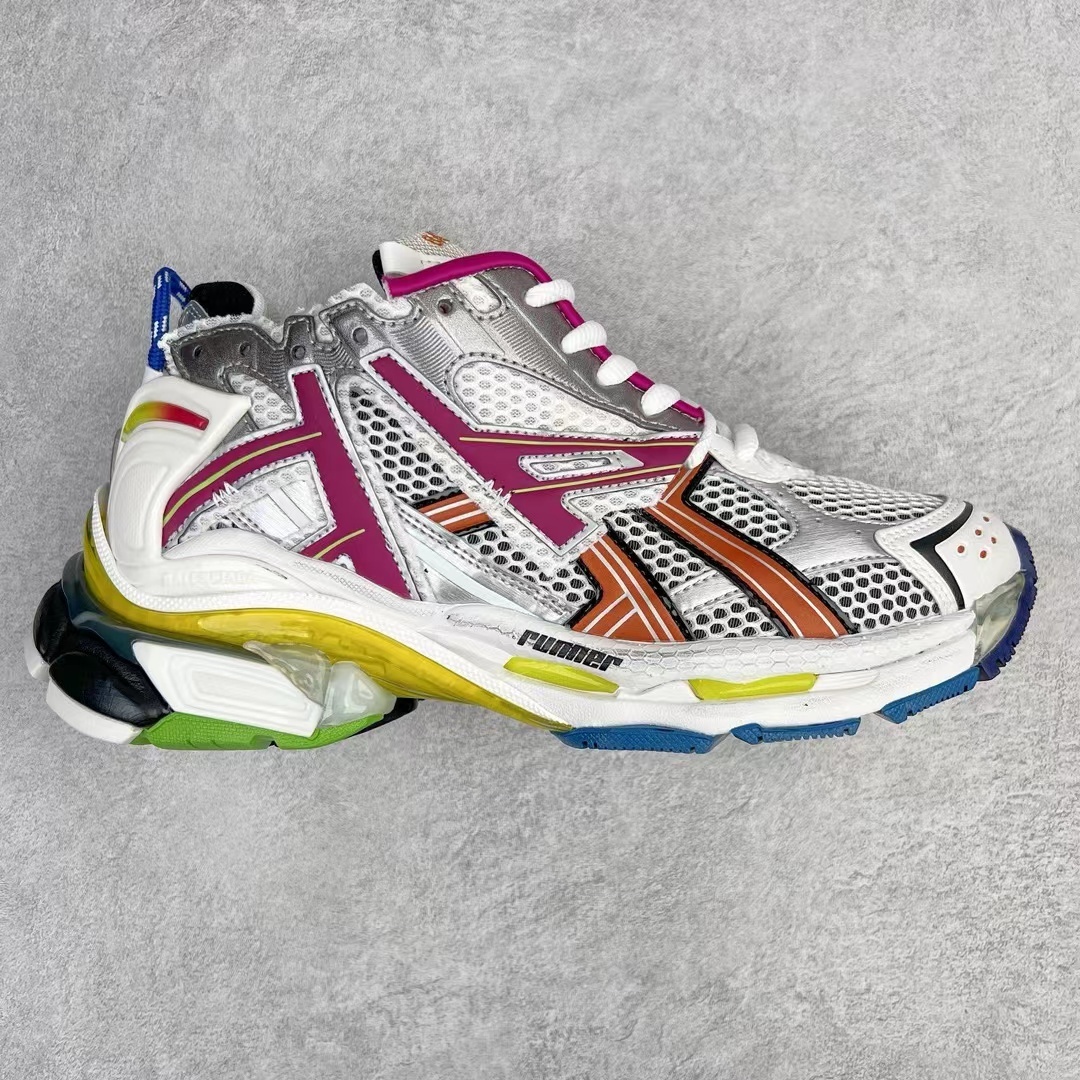 詳細な写真と価格については私に連絡してください。