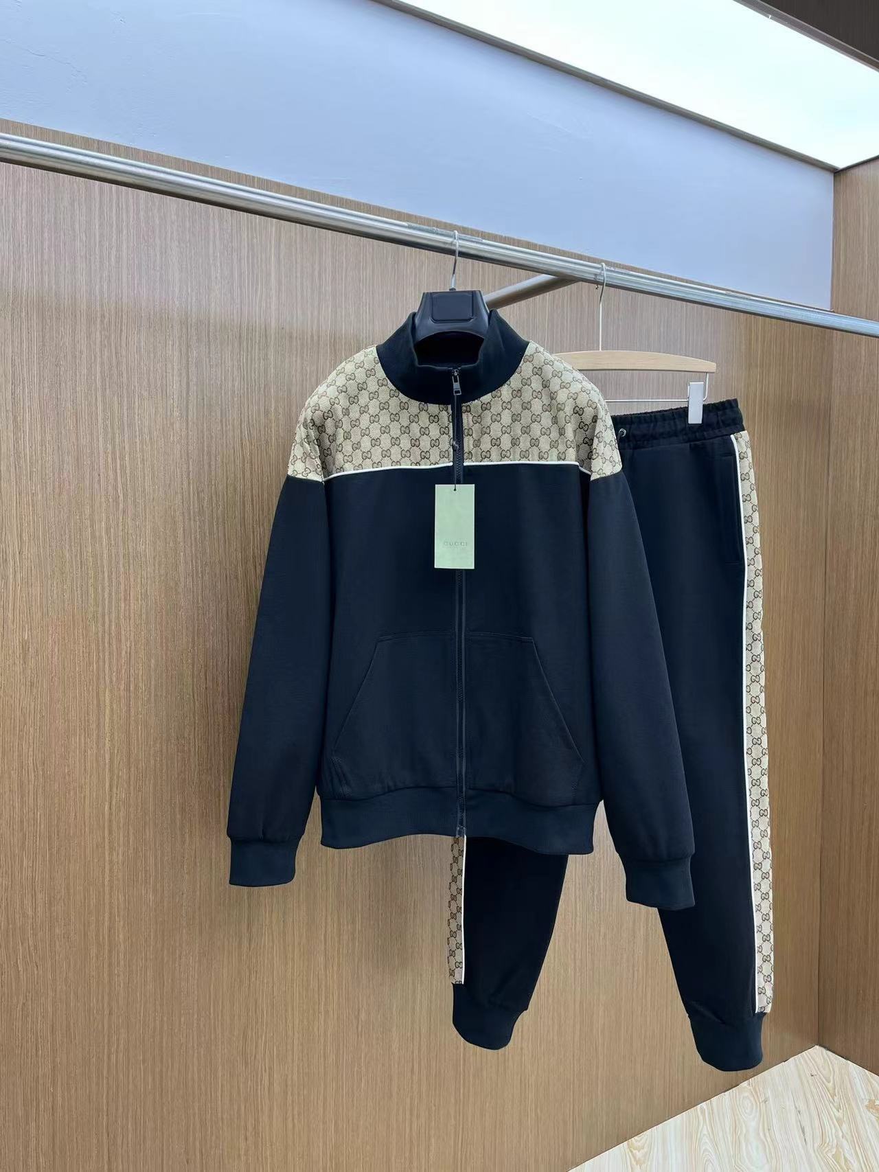 詳細な写真と価格については私に連絡してください。