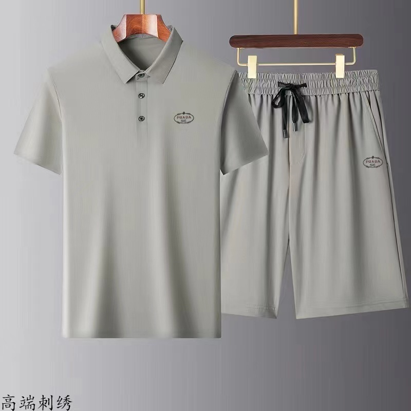 詳細な写真と価格については私に連絡してください。