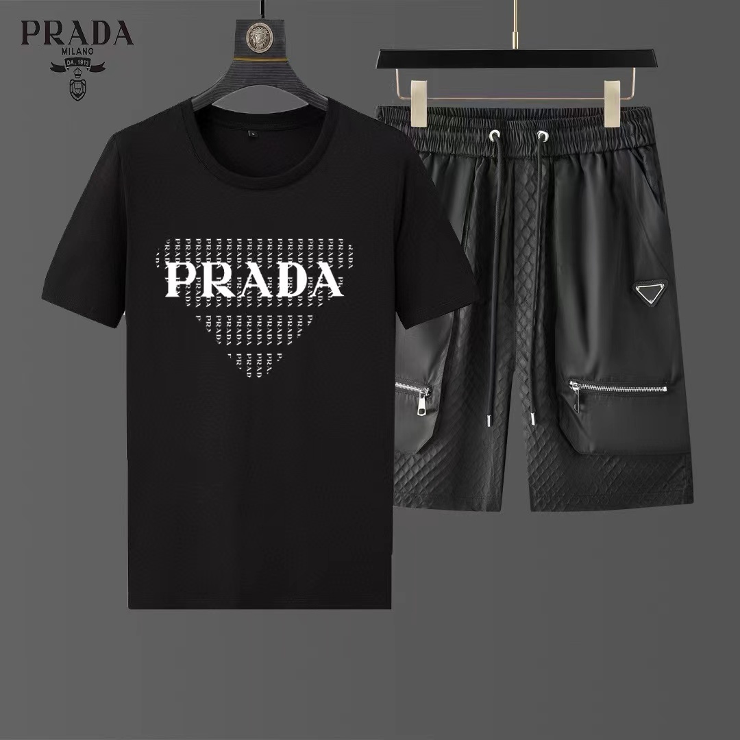 詳細な写真と価格については私に連絡してください。