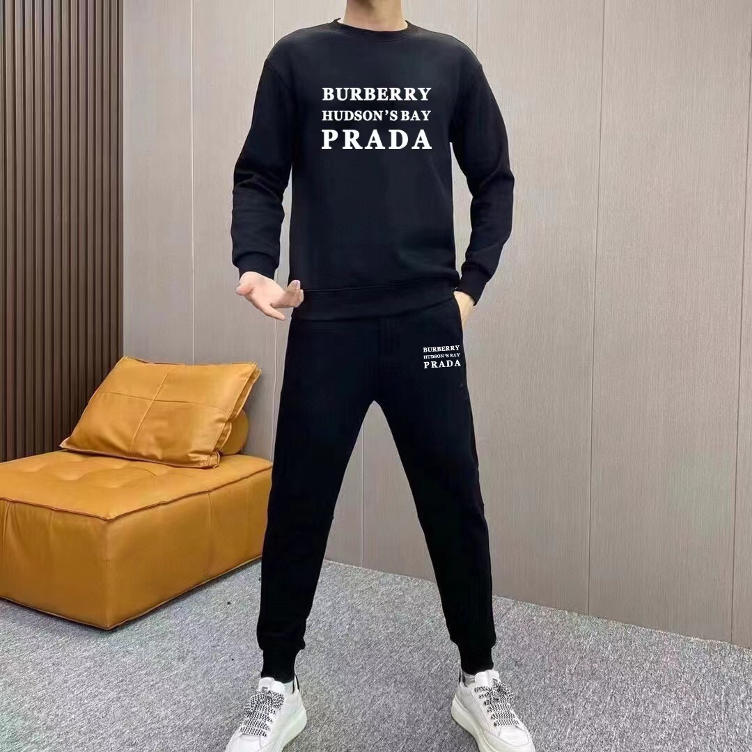 詳細な写真と価格については私に連絡してください。