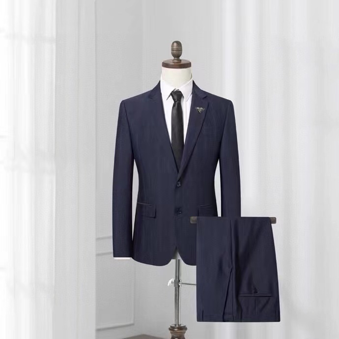 詳細な写真と価格については私に連絡してください。