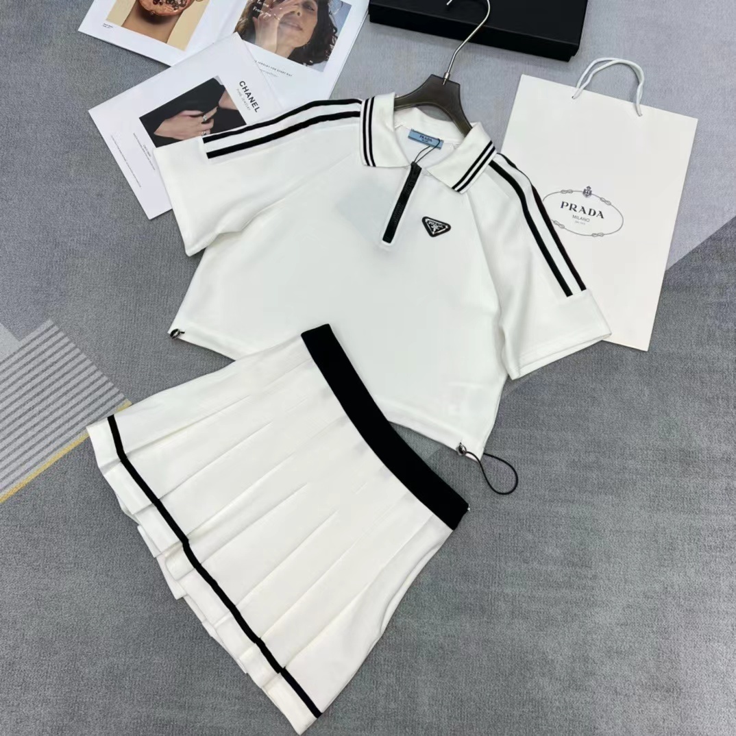 詳細な写真と価格については私に連絡してください。