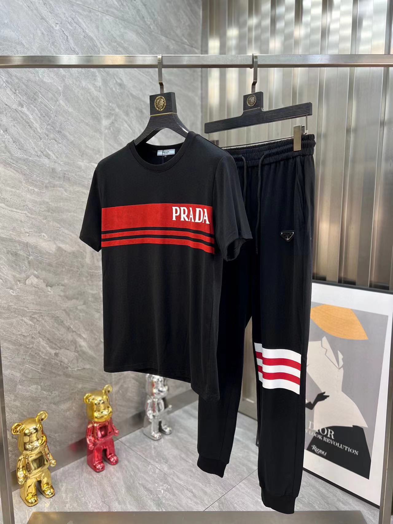 詳細な写真と価格については私に連絡してください。