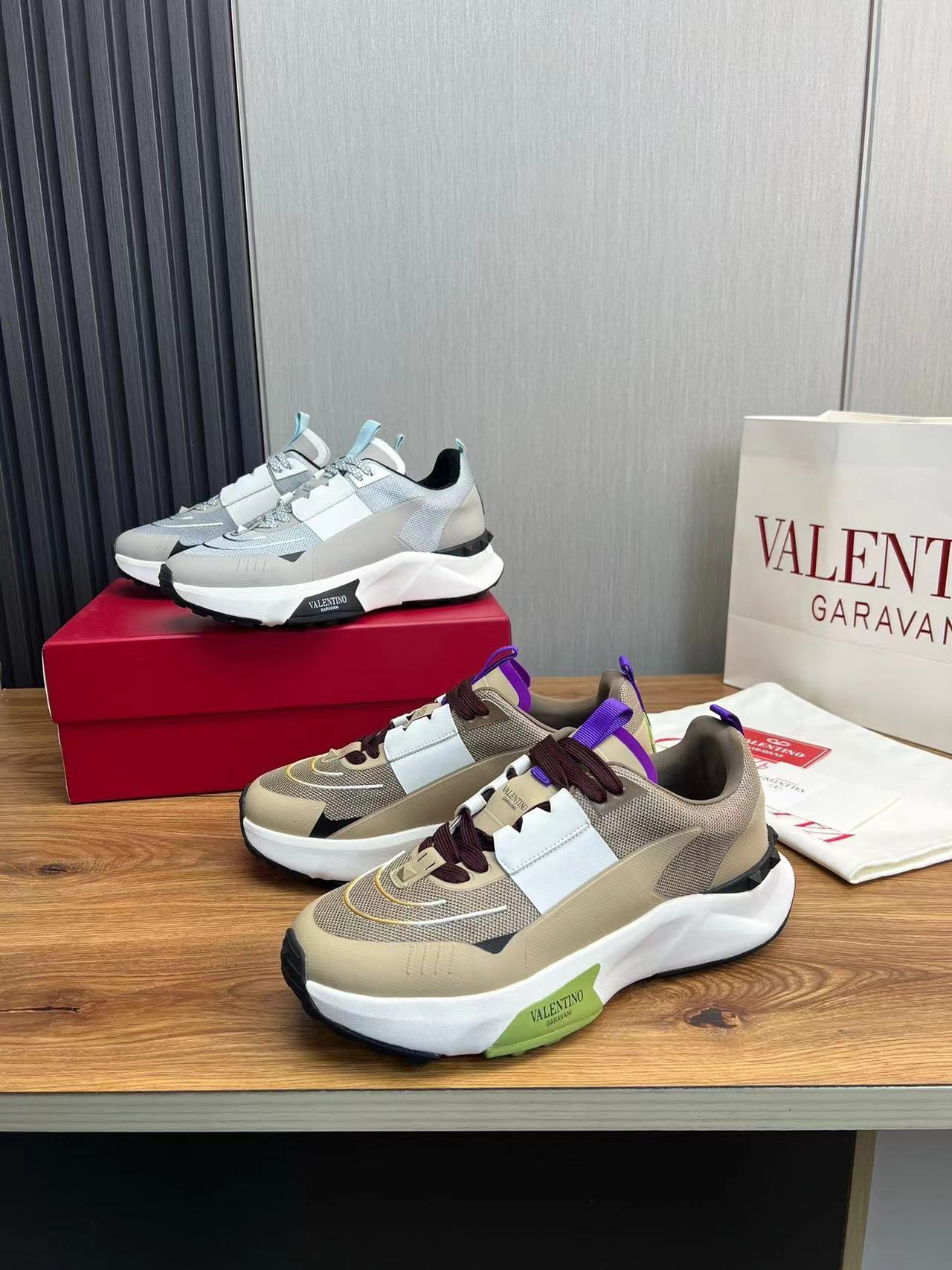 詳細な写真と価格については私に連絡してください。