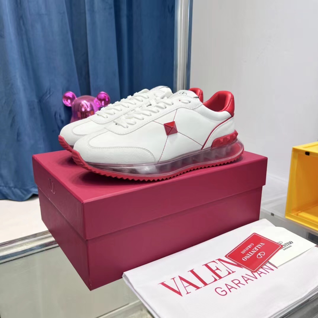 詳細な写真と価格については私に連絡してください。