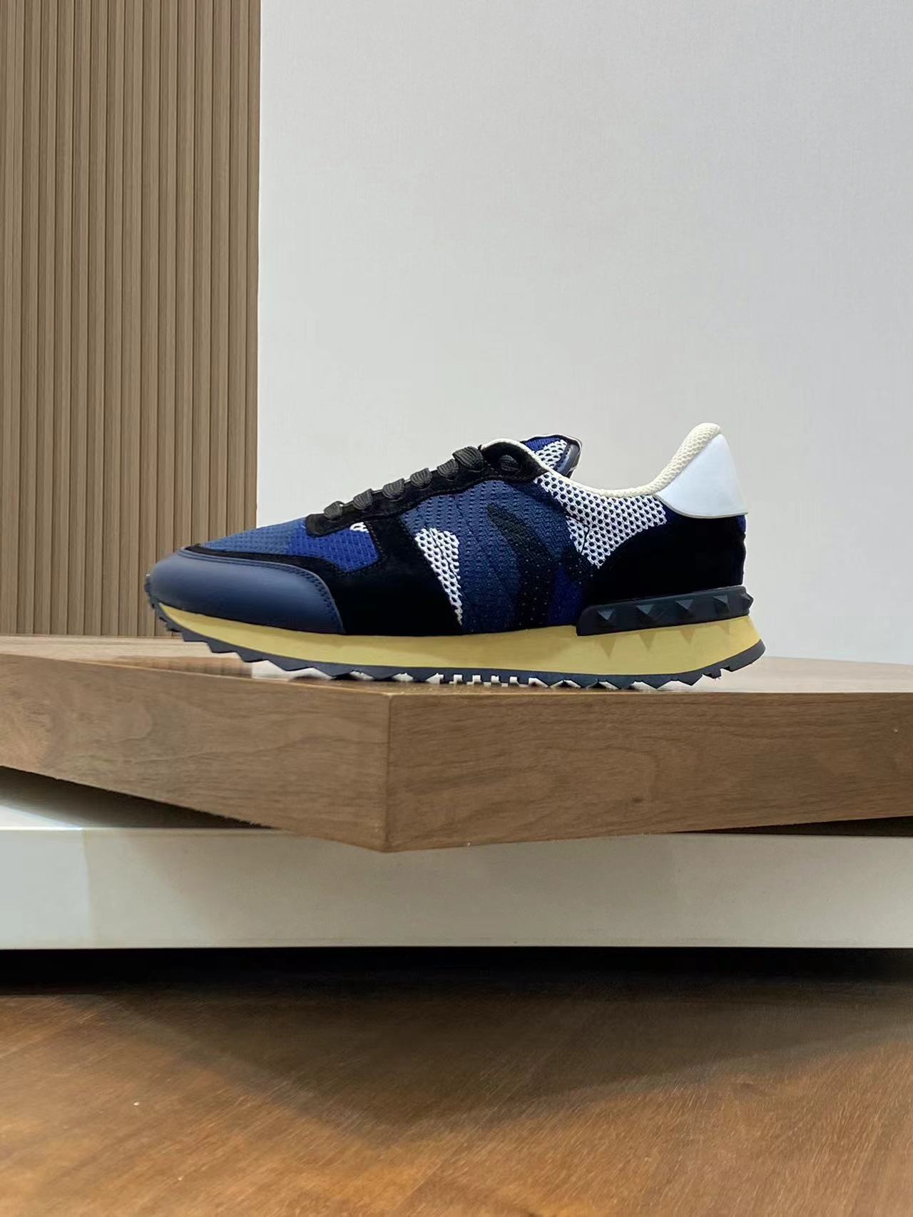 詳細な写真と価格については私に連絡してください。