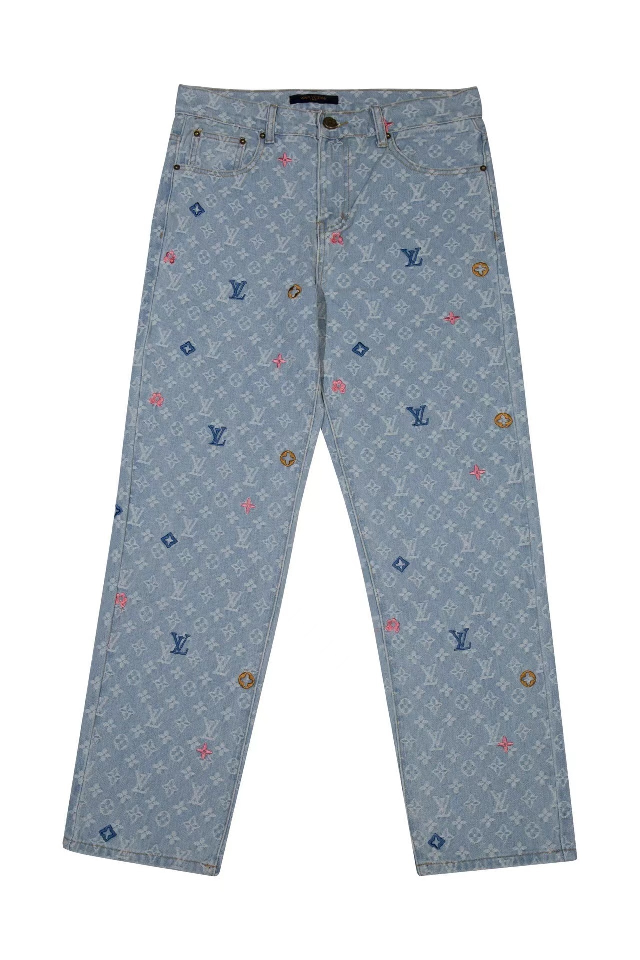 詳細な写真と価格については私に連絡してください。