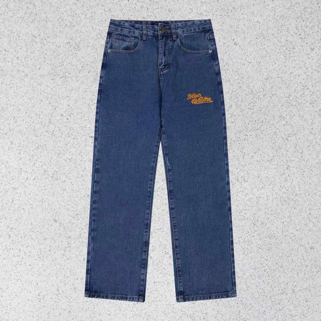 詳細な写真と価格については私に連絡してください。