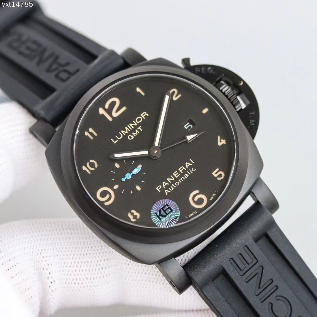 詳細な写真と価格については私に連絡してください。