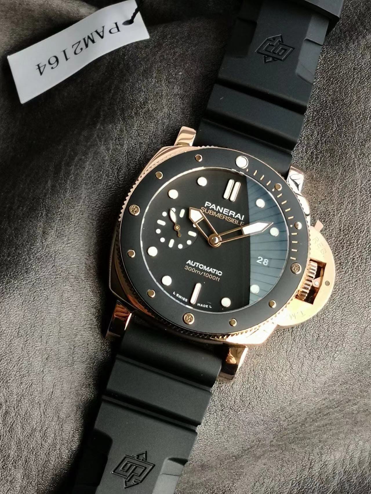 詳細な写真と価格については私に連絡してください。