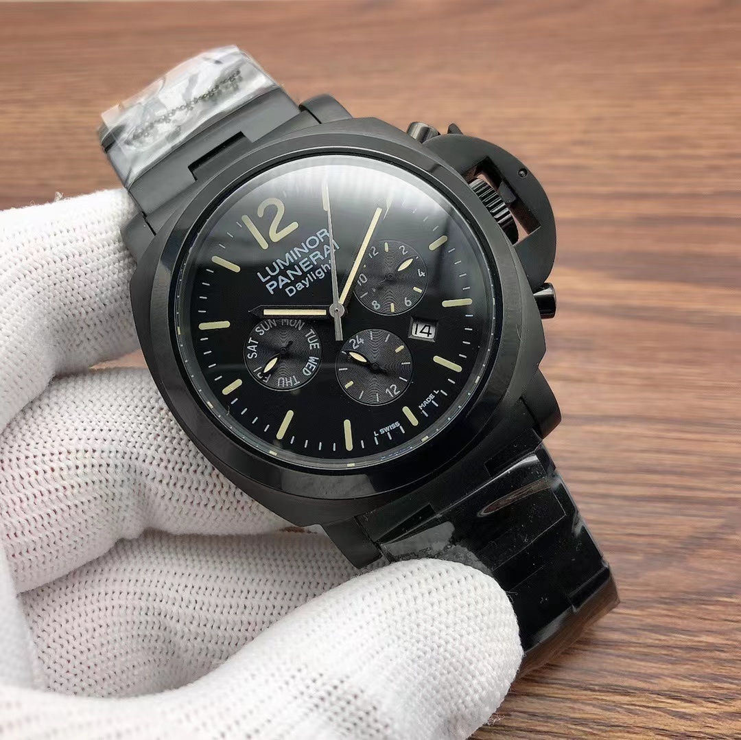 詳細な写真と価格については私に連絡してください。