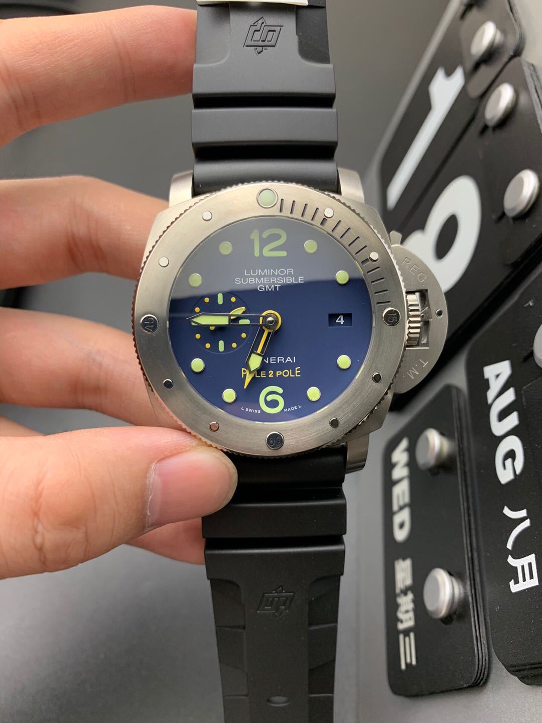 詳細な画像と価格は私に連絡してください