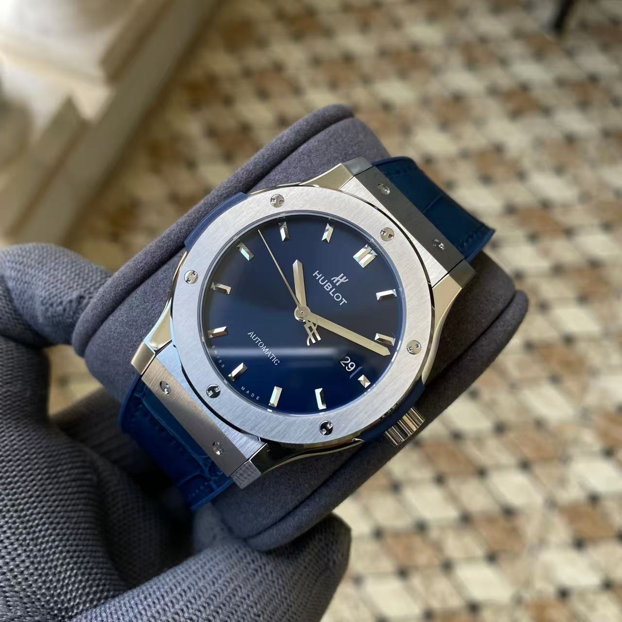 詳細な画像と価格は私に連絡してください