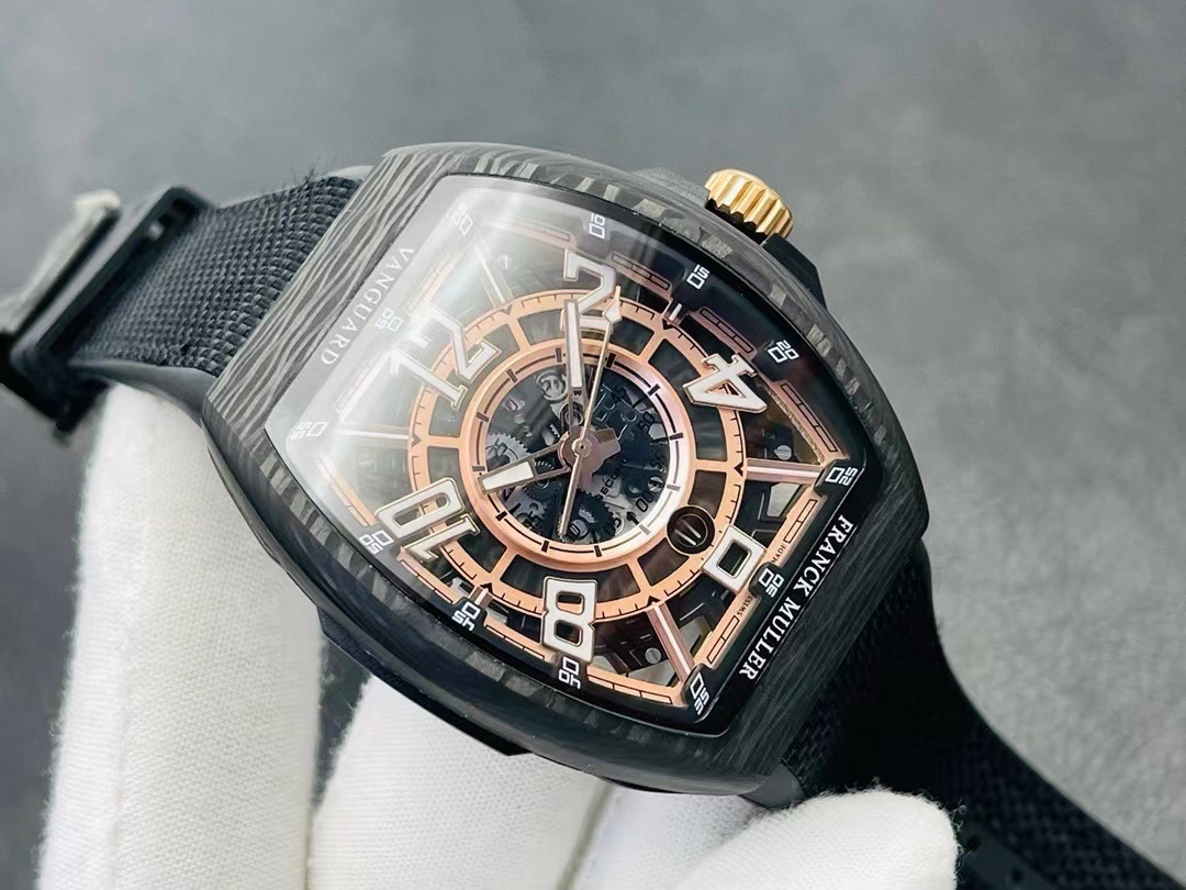 詳細な写真と価格については私に連絡してください