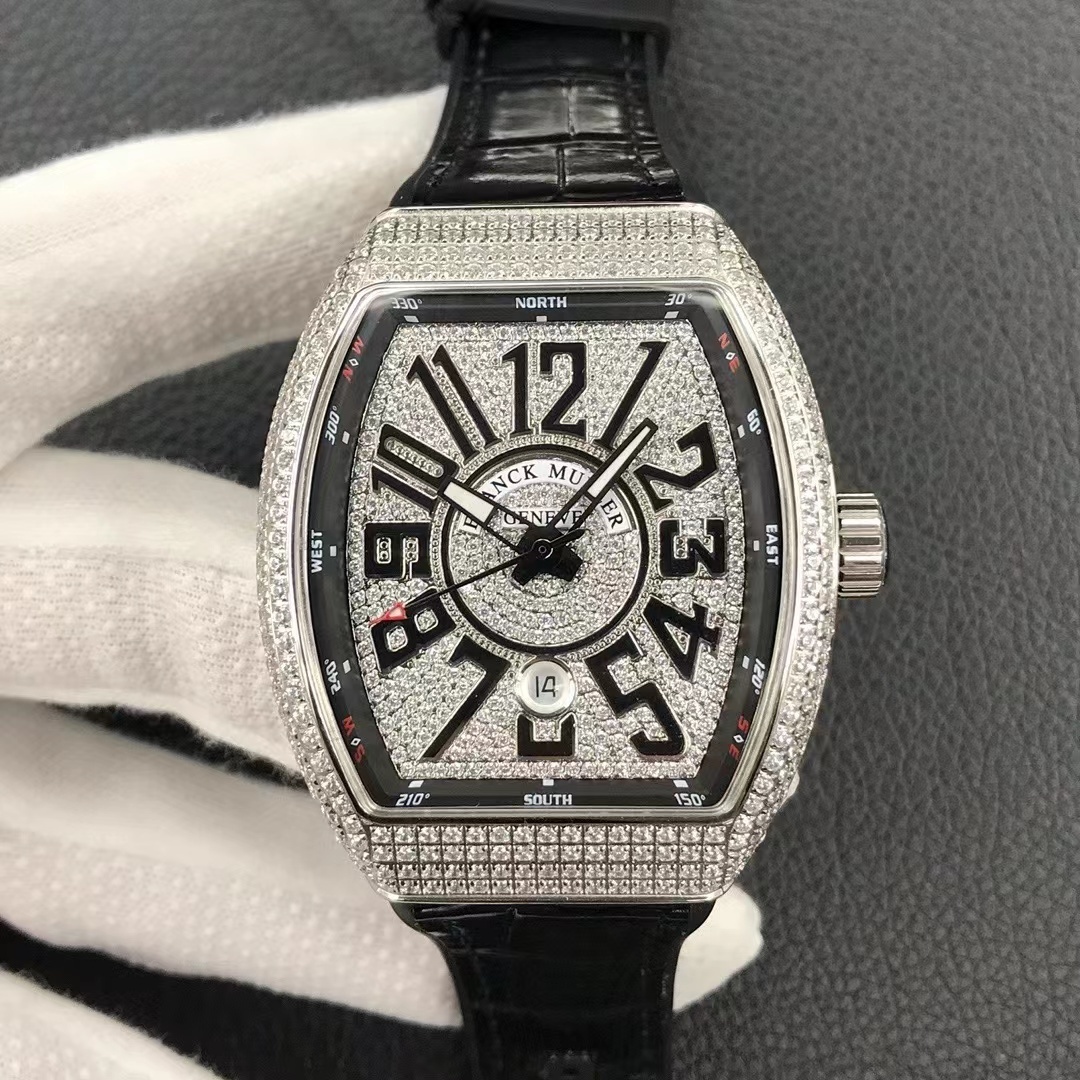 詳細な写真と価格については私に連絡してください