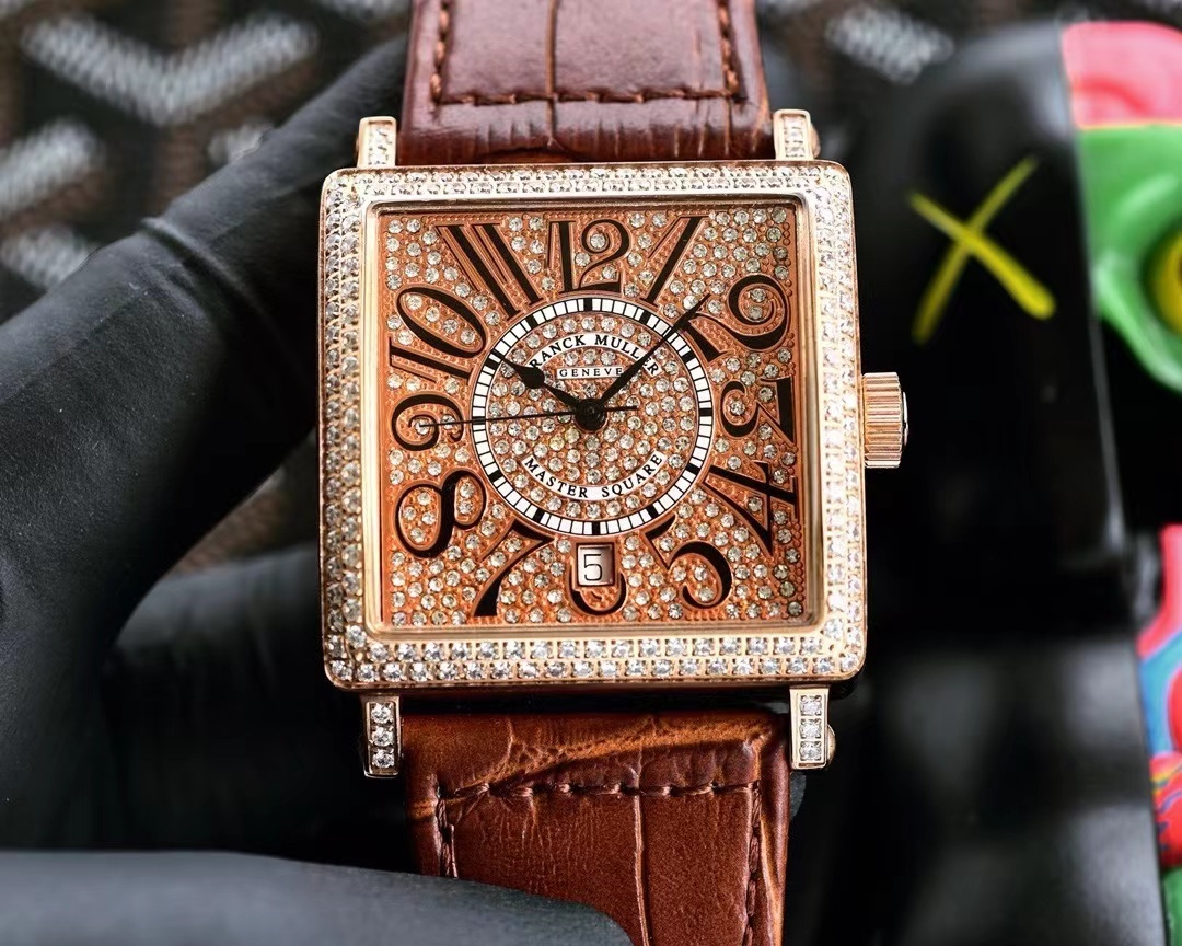 詳細な写真と価格については私に連絡してください