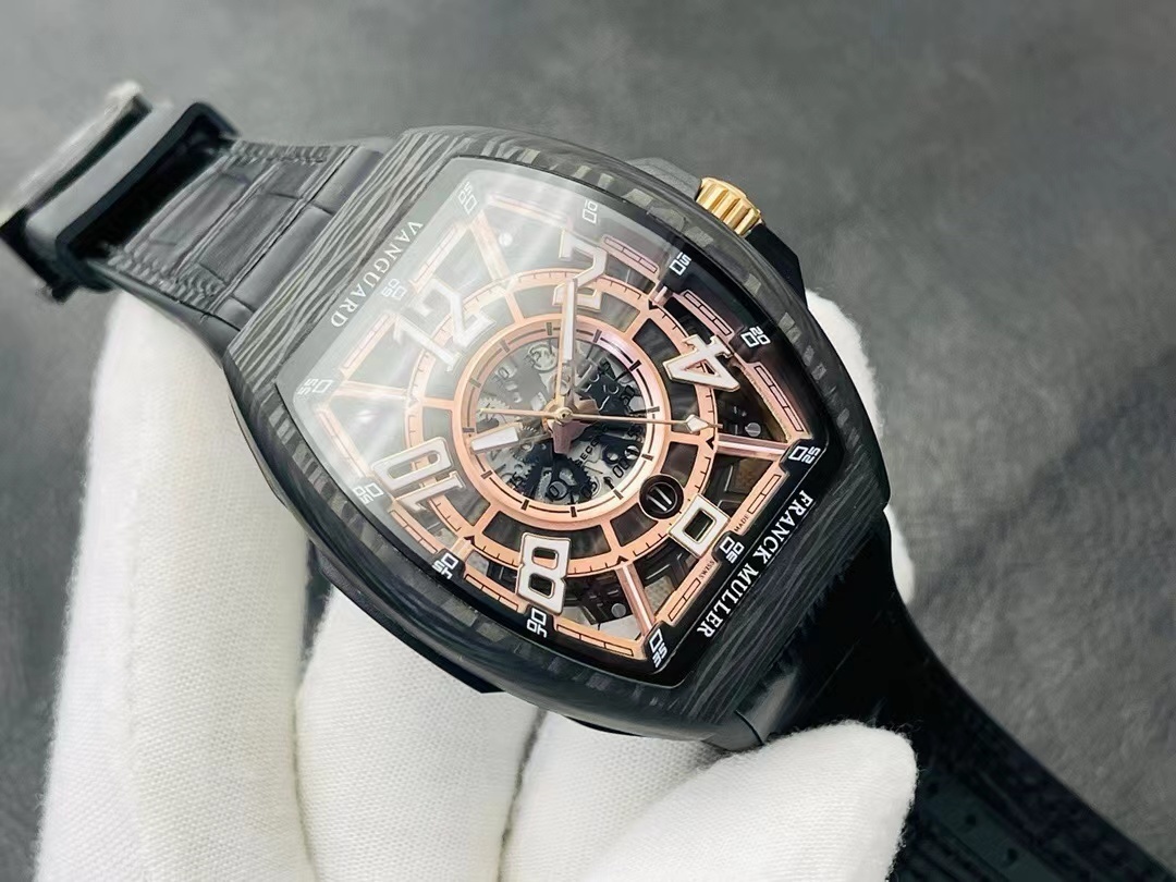 詳細な写真と価格については私に連絡してください