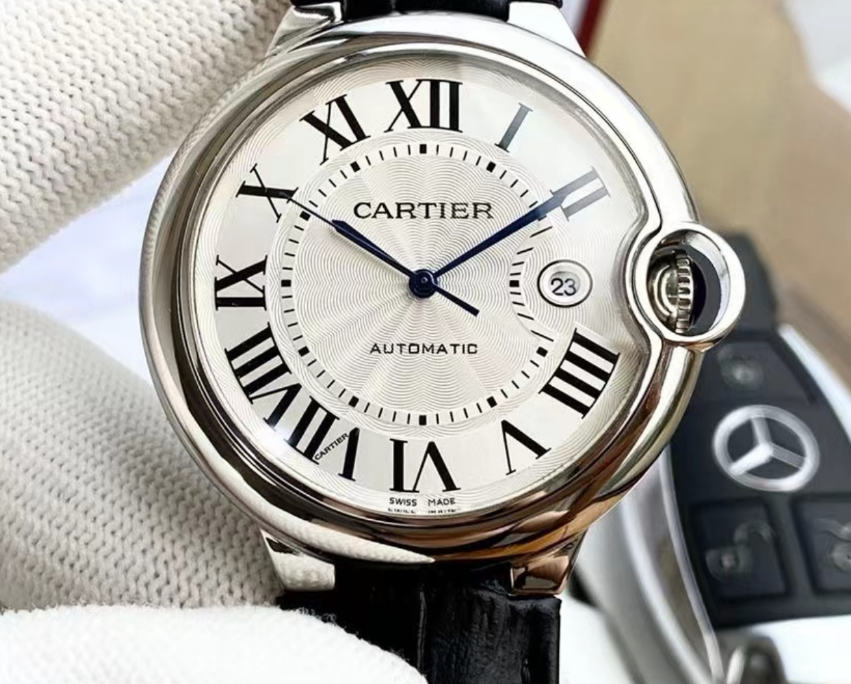 詳細な写真と価格については私に連絡してください。