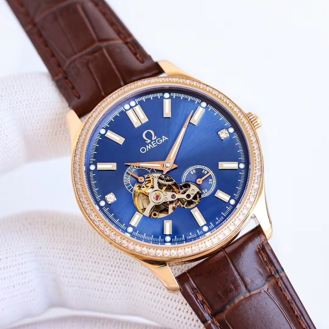 詳細な写真と価格については私に連絡してください。