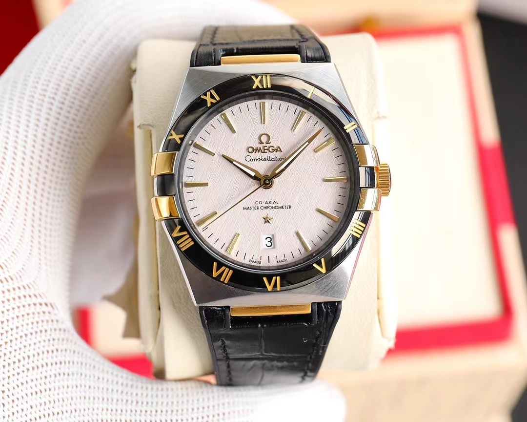 詳細な写真と価格については私に連絡してください。