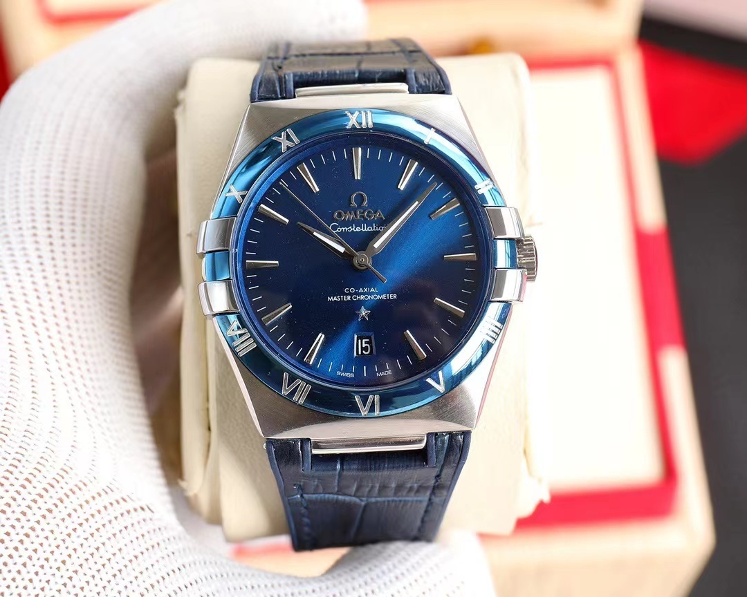 詳細な写真と価格については私に連絡してください。