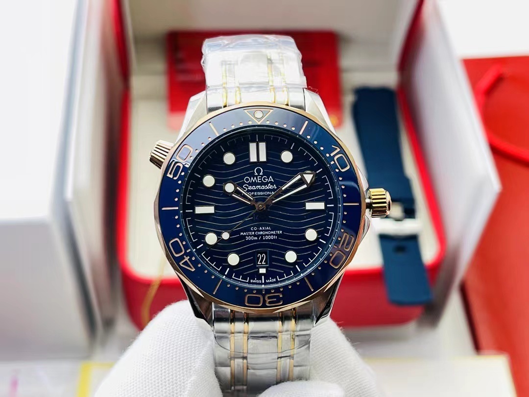 詳細な写真と価格については私に連絡してください。