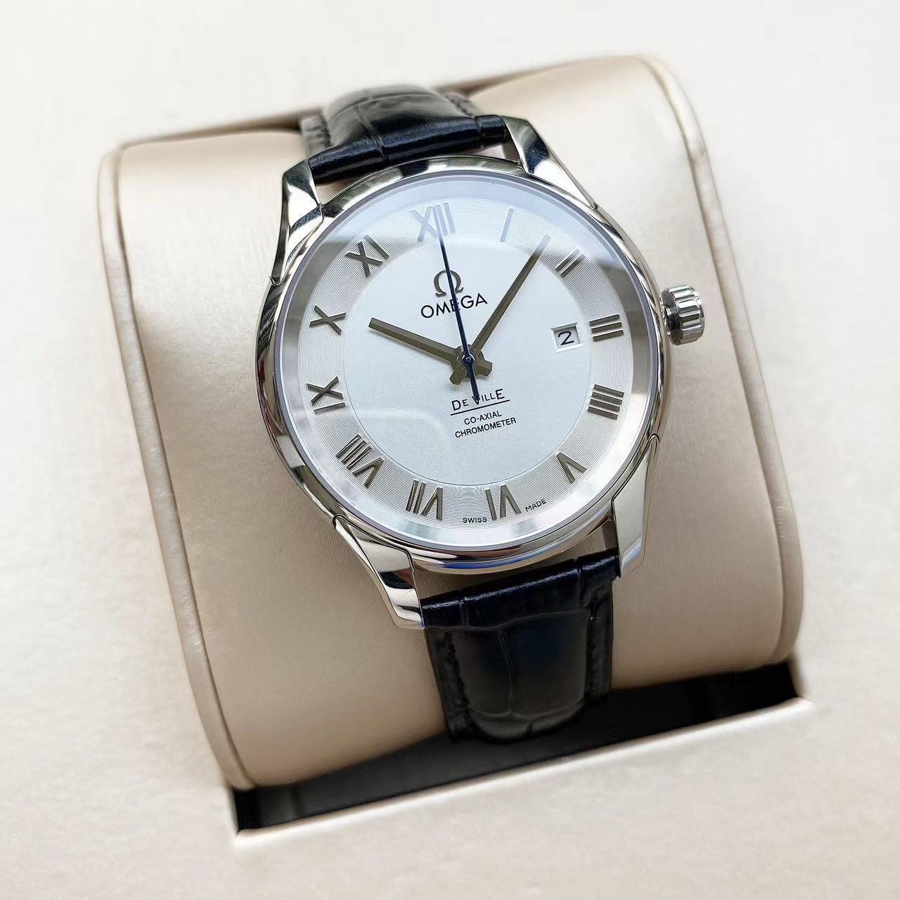 詳細な写真と価格については私に連絡してください。