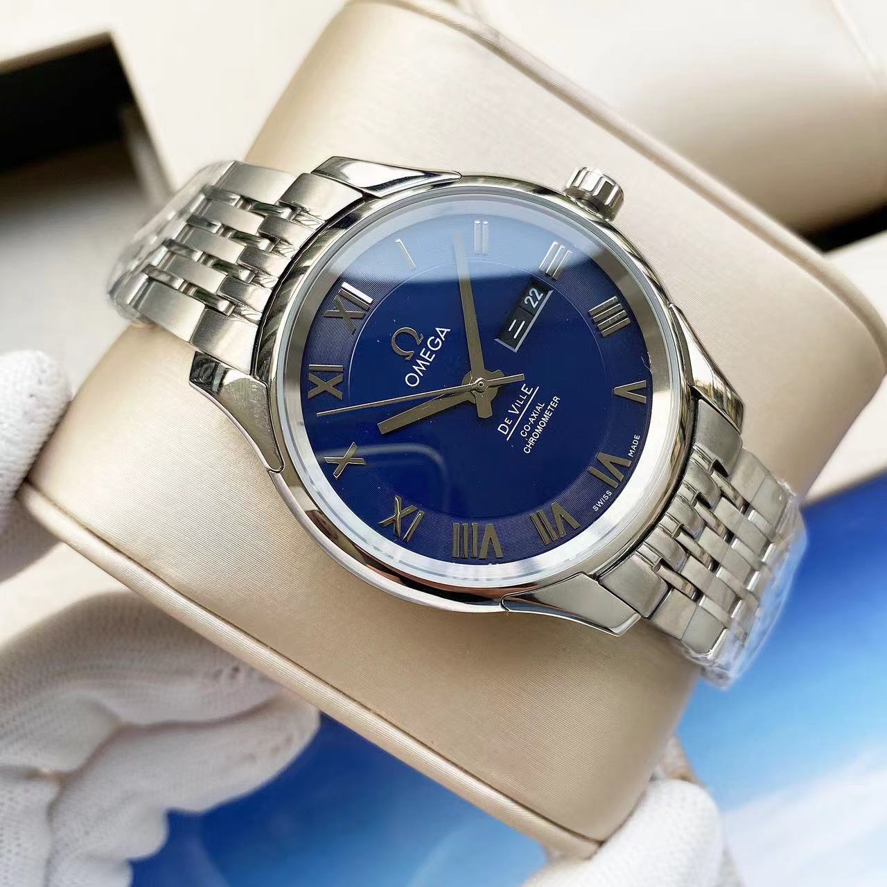 詳細な写真と価格については私に連絡してください。