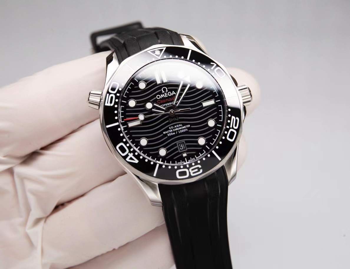 詳細な写真と価格については私に連絡してください。