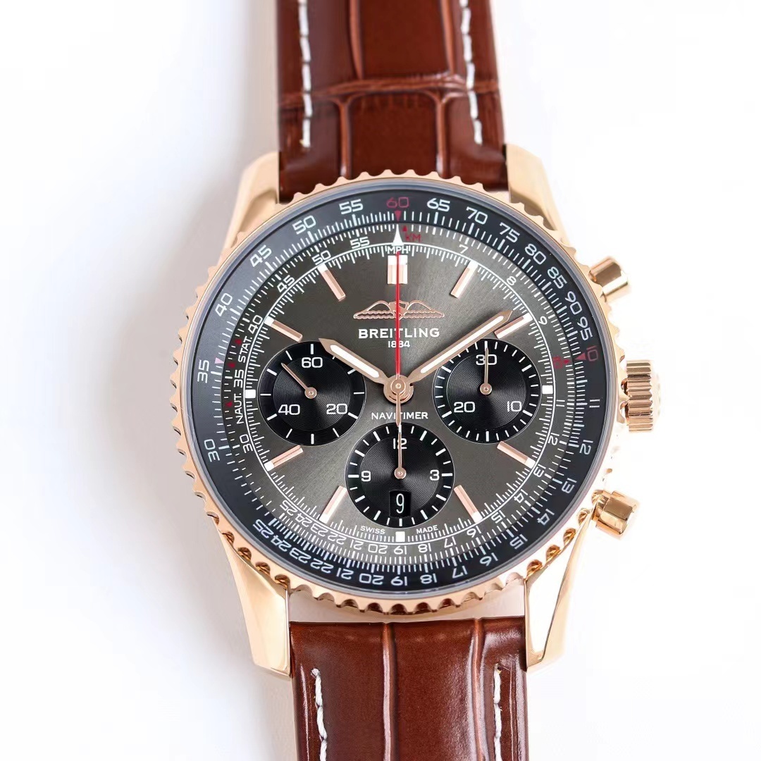 詳細な写真と価格については私に連絡してください。