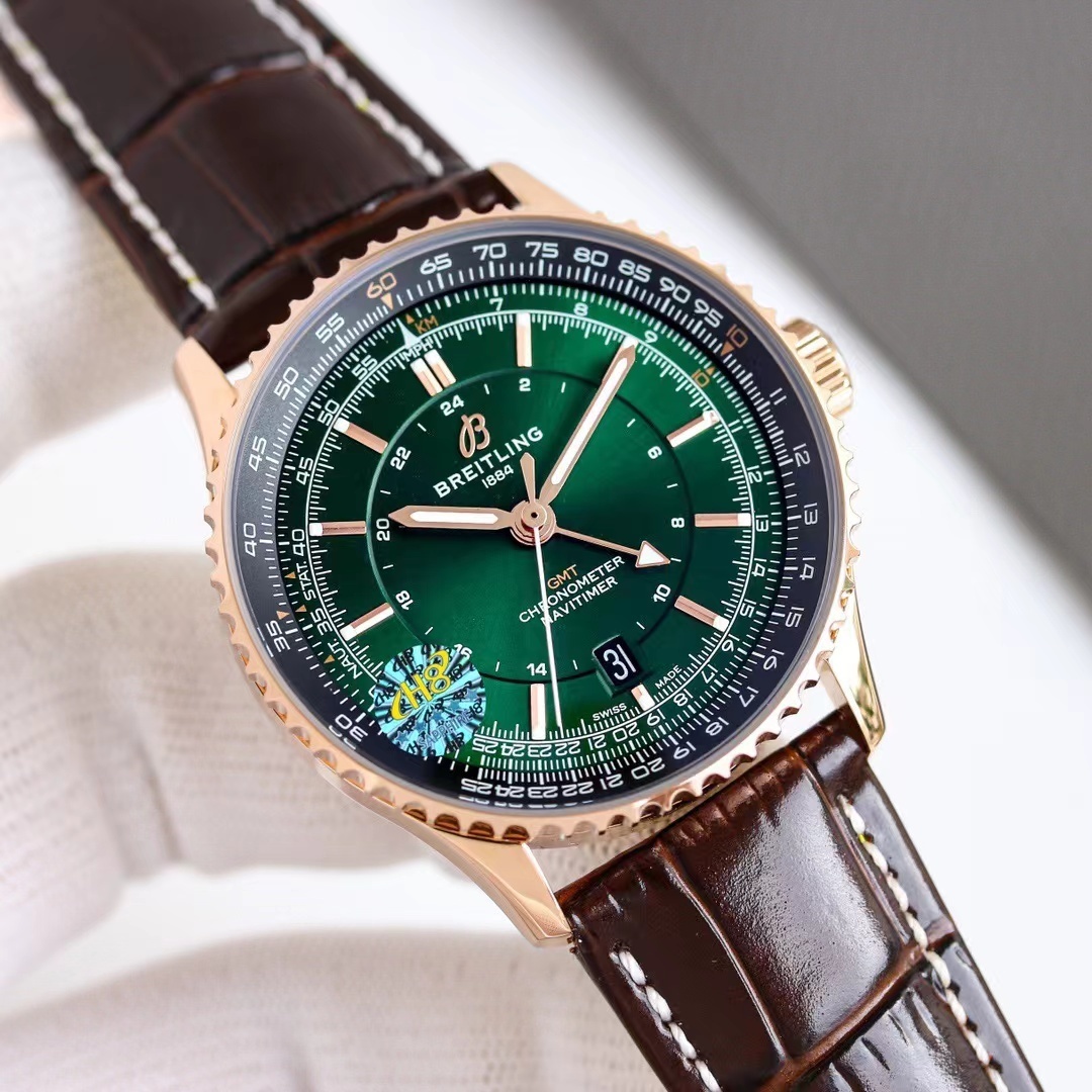 詳細な写真と価格については私に連絡してください。